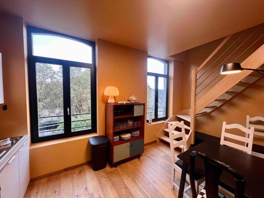 Le Retro Chic - Grand Duplex Pour 6 Dans Le Centre Leilighet Liège Eksteriør bilde
